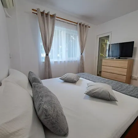 Apartament Fortuna Apartment
